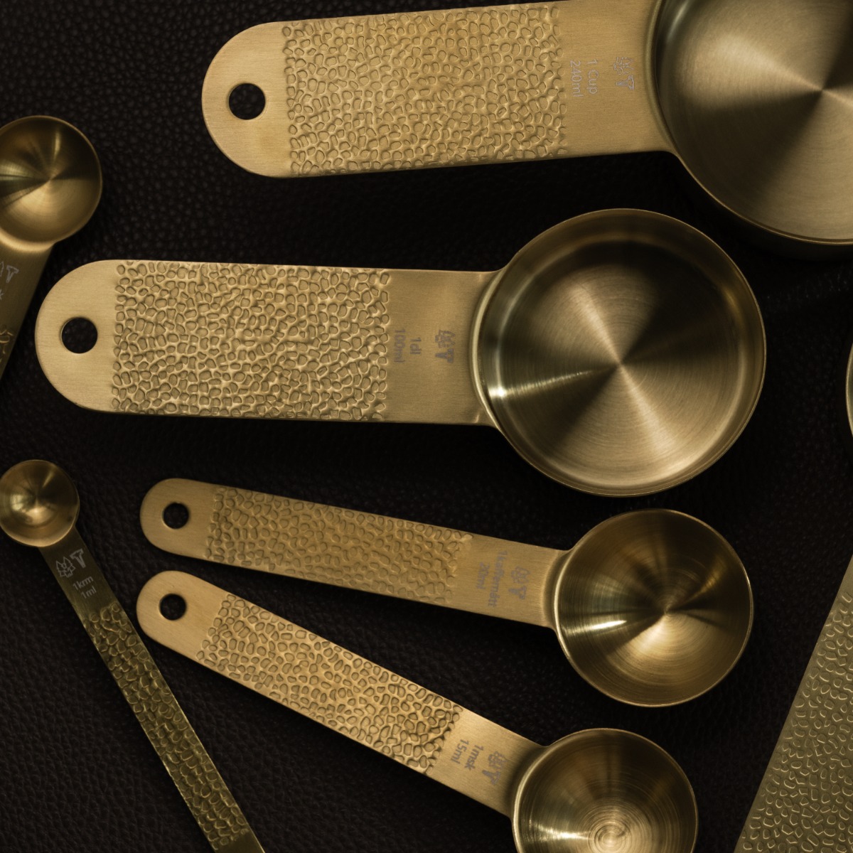 Measurement set - 7 pc + 2 rings, FROST-series (Brass)
